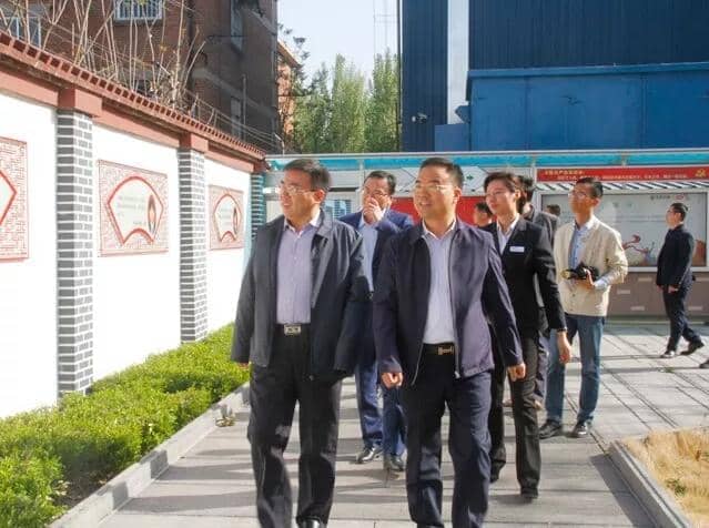 區(qū)委常委、區(qū)紀(jì)委書記、區(qū)監(jiān)委主任王慶峰調(diào)研天意機(jī)械